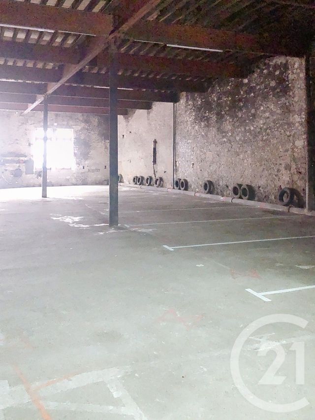 Parking &agrave; louer - 9 m2 - Lectoure - 32 - MIDI-PYRENEES