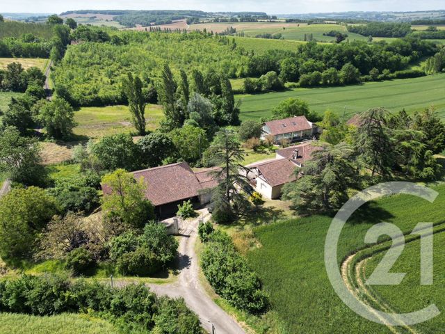 Maison à vendre - 7 pièces - 258,71 m2 - Castera Verduzan - 32 - MIDI-PYRENEES
