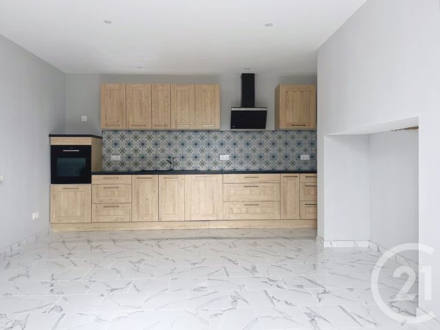 Maison à louer CEZAN