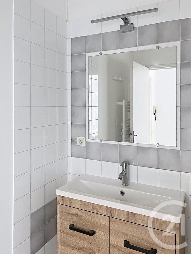 Appartement F2 à louer - 2 pièces - 67,45 m2 - Condom - 32 - MIDI-PYRENEES