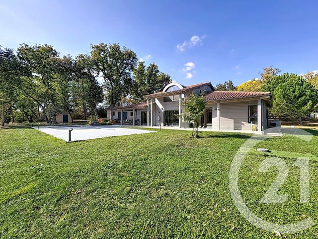 Afficher la photo en grand Maison à vendre - 5 pièces - 175,46 m2 - Monfort - 32 - MIDI-PYRENEES