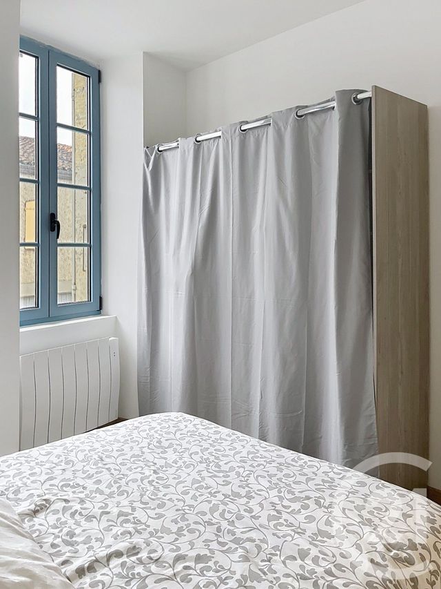 Maison &agrave; louer - 3 pi&egrave;ces - 91,12 m2 - Lectoure - 32 - MIDI-PYRENEES