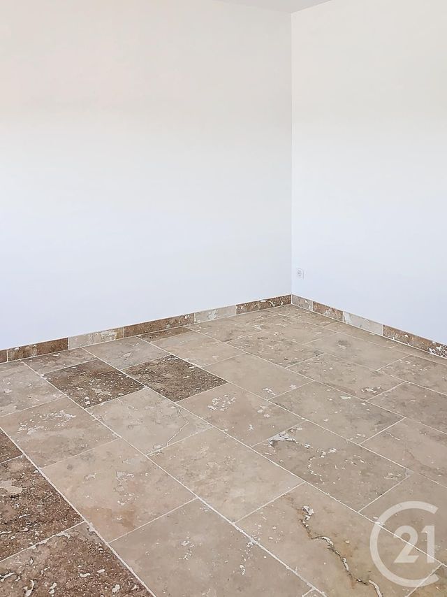 Maison &agrave; louer - 3 pi&egrave;ces - 91,12 m2 - Lectoure - 32 - MIDI-PYRENEES