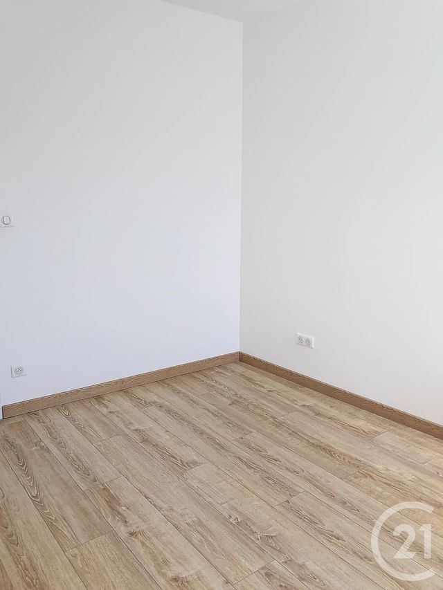 Maison &agrave; louer - 3 pi&egrave;ces - 91,12 m2 - Lectoure - 32 - MIDI-PYRENEES