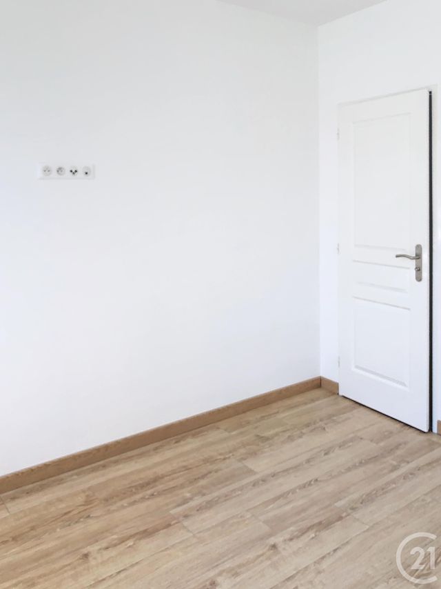 Maison &agrave; louer - 3 pi&egrave;ces - 91,12 m2 - Lectoure - 32 - MIDI-PYRENEES