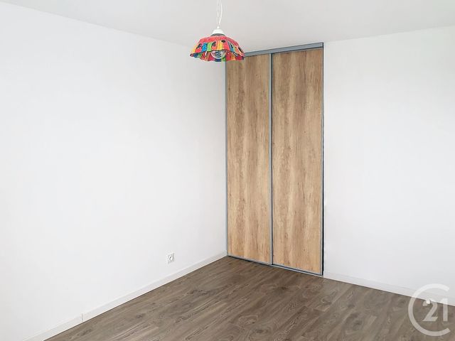 Maison &agrave; louer - 5 pi&egrave;ces - 138,56 m2 - La Sauvetat - 32 - MIDI-PYRENEES