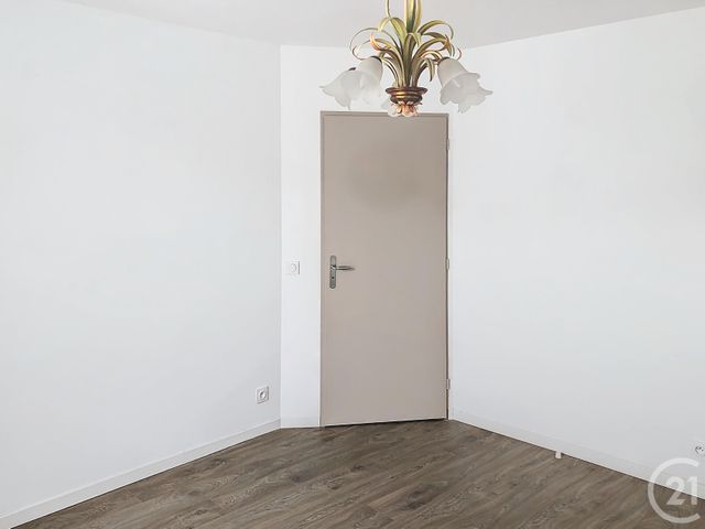 Maison &agrave; louer - 5 pi&egrave;ces - 138,56 m2 - La Sauvetat - 32 - MIDI-PYRENEES