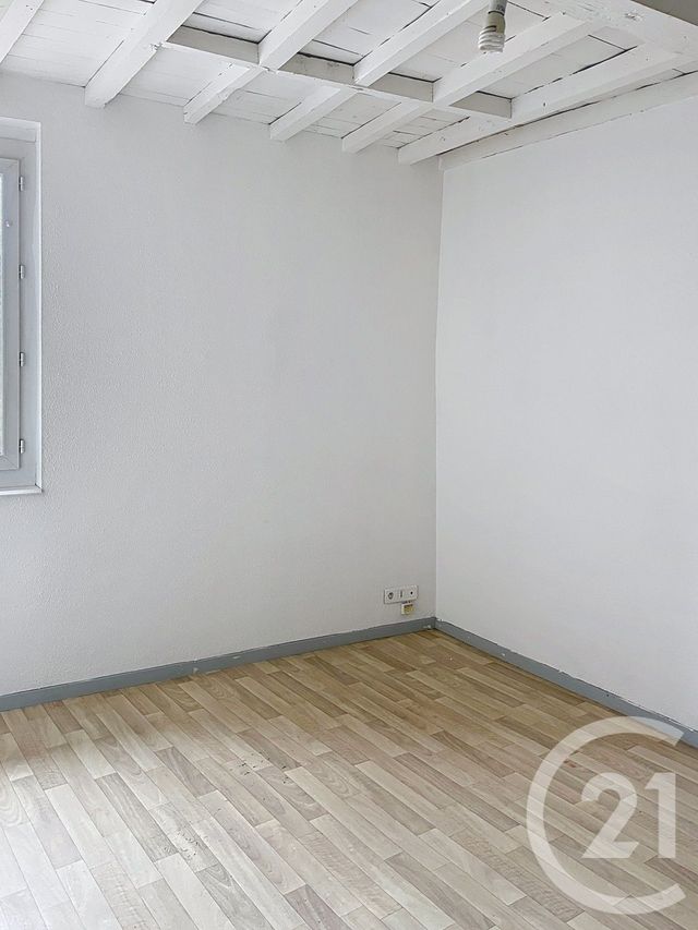 Appartement F3 &agrave; louer - 3 pi&egrave;ces - 80,10 m2 - Fleurance - 32 - MIDI-PYRENEES