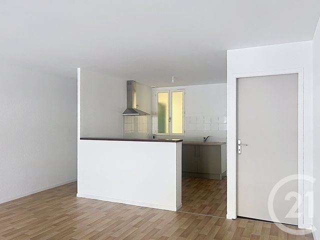 Appartement F3 &agrave; louer - 3 pi&egrave;ces - 76,92 m2 - Fleurance - 32 - MIDI-PYRENEES