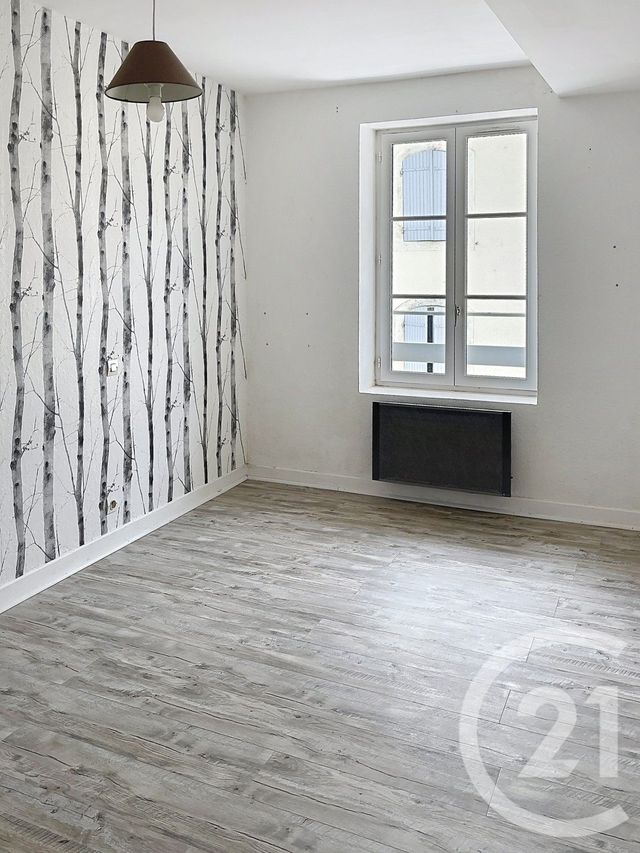 Appartement F3 &agrave; louer - 3 pi&egrave;ces - 85,44 m2 - Fleurance - 32 - MIDI-PYRENEES