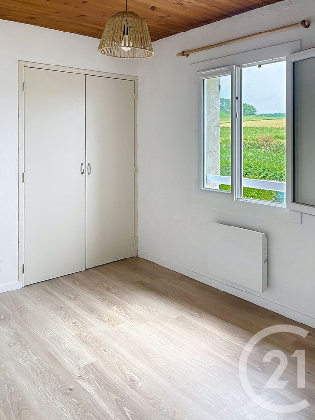 Maison &agrave; louer - 5 pi&egrave;ces - 128,44 m2 - Lavardens - 32 - MIDI-PYRENEES