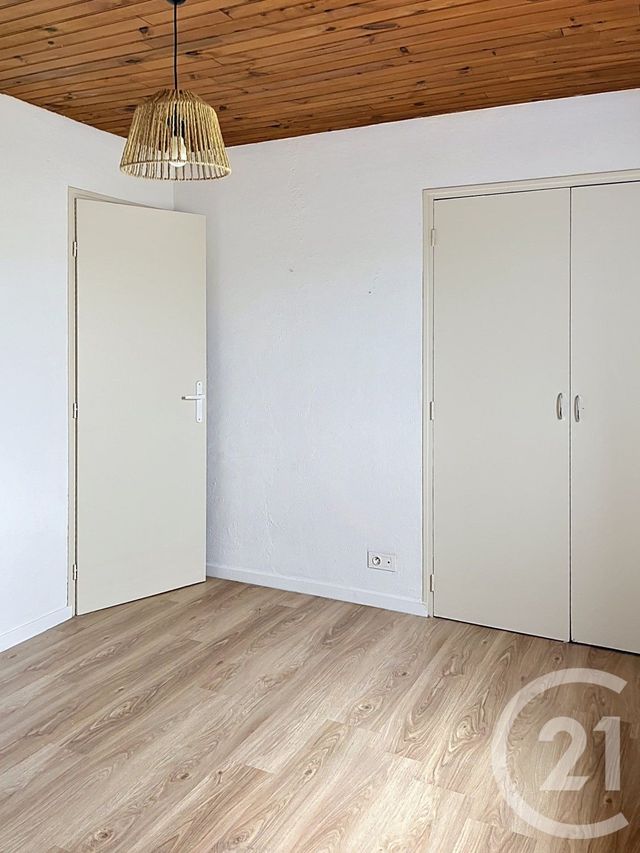 Maison &agrave; louer - 5 pi&egrave;ces - 128,44 m2 - Lavardens - 32 - MIDI-PYRENEES
