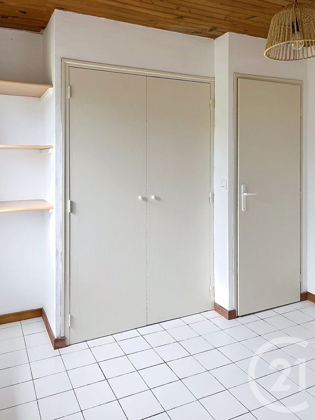 Maison &agrave; louer - 5 pi&egrave;ces - 128,44 m2 - Lavardens - 32 - MIDI-PYRENEES