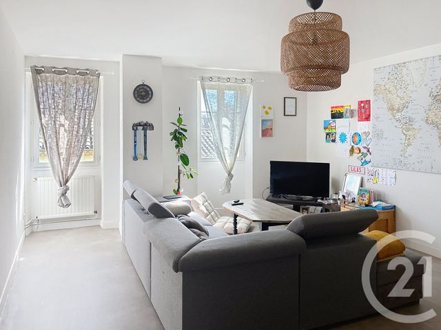 Appartement F4 &agrave; louer - 4 pi&egrave;ces - 104,73 m2 - Fleurance - 32 - MIDI-PYRENEES
