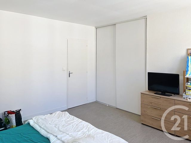 Appartement F4 &agrave; louer - 4 pi&egrave;ces - 104,73 m2 - Fleurance - 32 - MIDI-PYRENEES