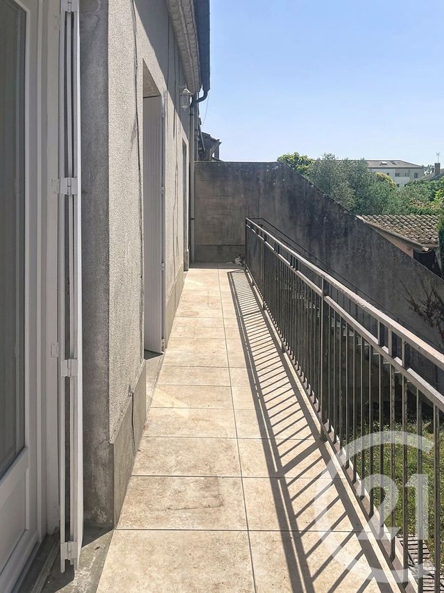 Appartement F4 &agrave; louer - 5 pi&egrave;ces - 108,62 m2 - Fleurance - 32 - MIDI-PYRENEES