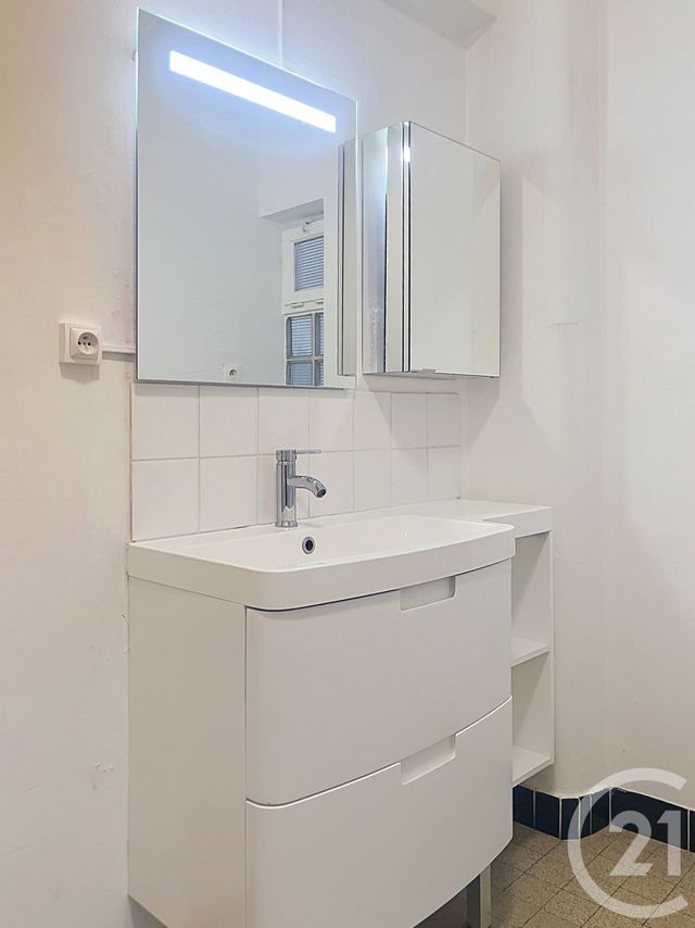Appartement F4 &agrave; louer - 5 pi&egrave;ces - 108,62 m2 - Fleurance - 32 - MIDI-PYRENEES