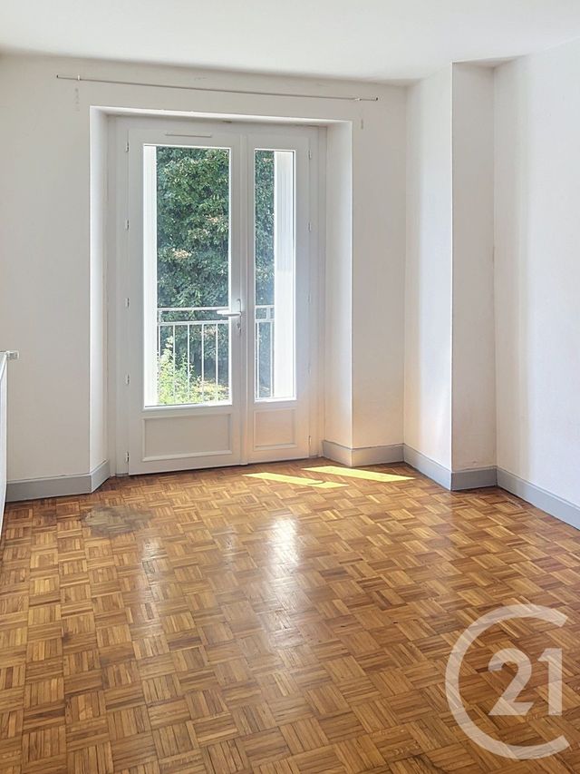 Appartement F4 &agrave; louer - 5 pi&egrave;ces - 108,62 m2 - Fleurance - 32 - MIDI-PYRENEES