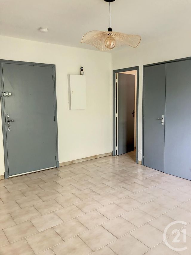 Appartement F2 &agrave; louer - 2 pi&egrave;ces - 34,91 m2 - Fleurance - 32 - MIDI-PYRENEES