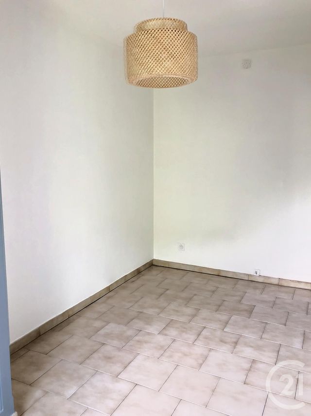 Appartement F2 &agrave; louer - 2 pi&egrave;ces - 34,91 m2 - Fleurance - 32 - MIDI-PYRENEES