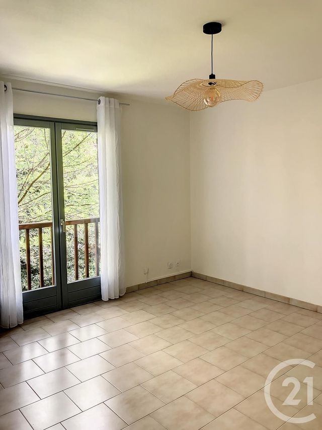Appartement F2 &agrave; louer - 2 pi&egrave;ces - 34,91 m2 - Fleurance - 32 - MIDI-PYRENEES
