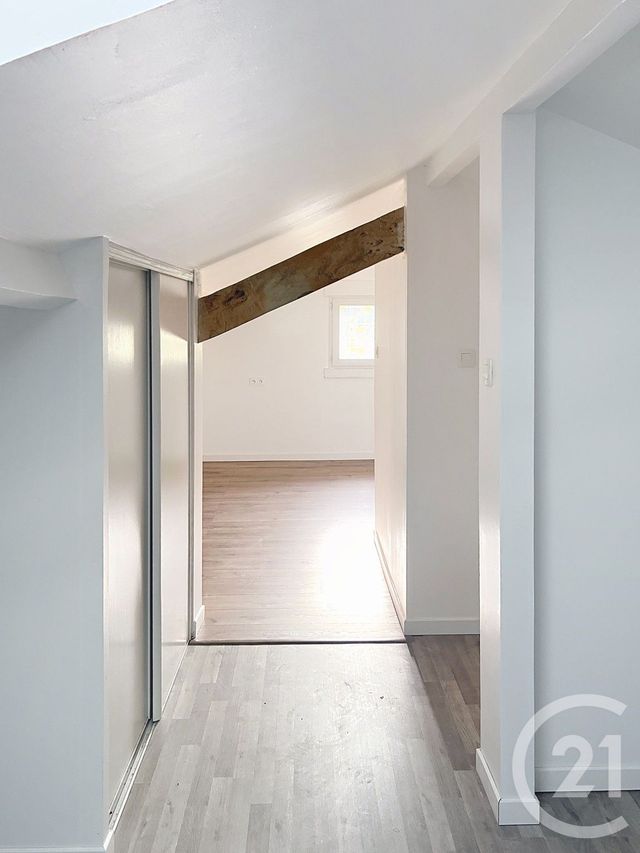 Maison &agrave; louer - 5 pi&egrave;ces - 112,37 m2 - Condom - 32 - MIDI-PYRENEES