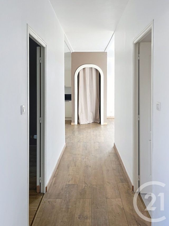 Maison &agrave; louer - 5 pi&egrave;ces - 112,37 m2 - Condom - 32 - MIDI-PYRENEES