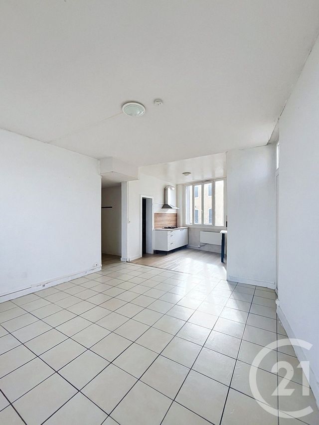 Appartement F5 &agrave; louer - 4 pi&egrave;ces - 87,46 m2 - St Clar - 32 - MIDI-PYRENEES