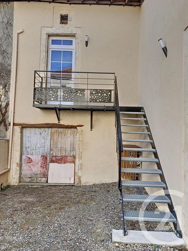Appartement F2 &agrave; louer - 2 pi&egrave;ces - 49,69 m2 - St Clar - 32 - MIDI-PYRENEES