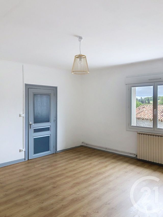 Maison &agrave; louer - 4 pi&egrave;ces - 153,05 m2 - Castelnau D Arbieu - 32 - MIDI-PYRENEES
