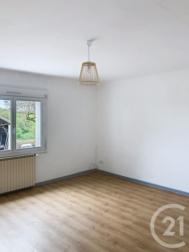 Maison &agrave; louer - 4 pi&egrave;ces - 153,05 m2 - Castelnau D Arbieu - 32 - MIDI-PYRENEES