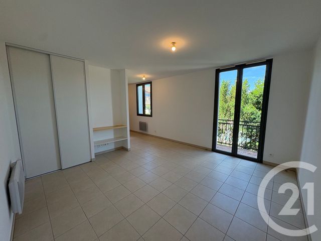 Appartement F1 &agrave; louer - 1 pi&egrave;ce - 31 m2 - Fleurance - 32 - MIDI-PYRENEES