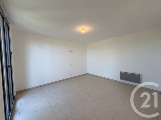 Appartement F1 &agrave; louer - 1 pi&egrave;ce - 31 m2 - Fleurance - 32 - MIDI-PYRENEES