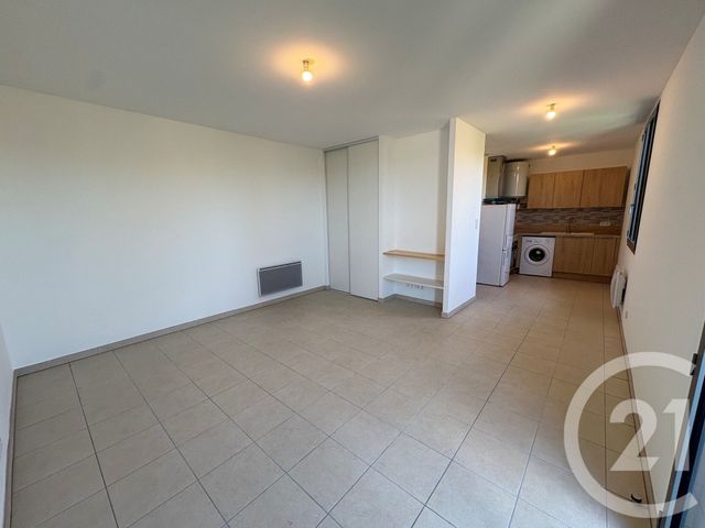 Appartement F1 &agrave; louer - 1 pi&egrave;ce - 31 m2 - Fleurance - 32 - MIDI-PYRENEES
