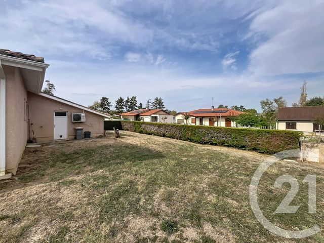 Maison &agrave; louer - 4 pi&egrave;ces - 82,49 m2 - Castera Verduzan - 32 - MIDI-PYRENEES