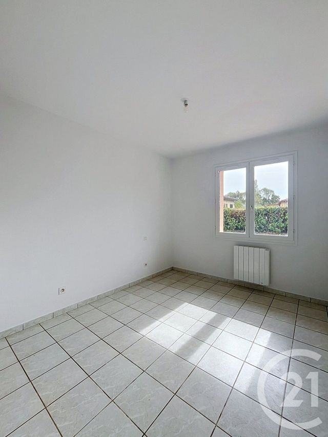 Maison &agrave; louer - 4 pi&egrave;ces - 82,49 m2 - Castera Verduzan - 32 - MIDI-PYRENEES