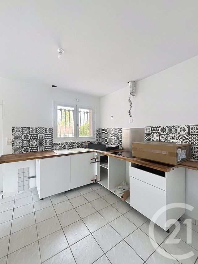 Maison &agrave; louer - 4 pi&egrave;ces - 82,49 m2 - Castera Verduzan - 32 - MIDI-PYRENEES