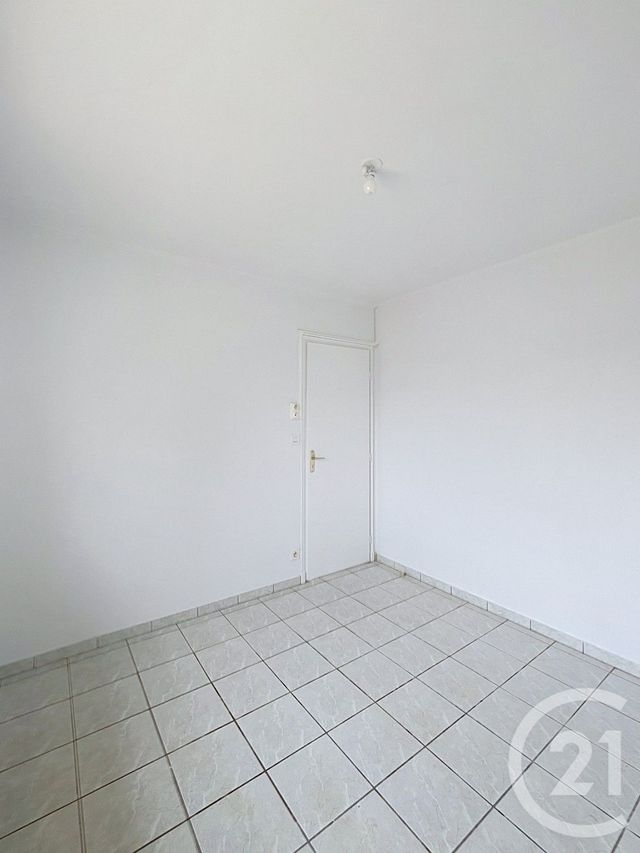Maison &agrave; louer - 4 pi&egrave;ces - 82,49 m2 - Castera Verduzan - 32 - MIDI-PYRENEES