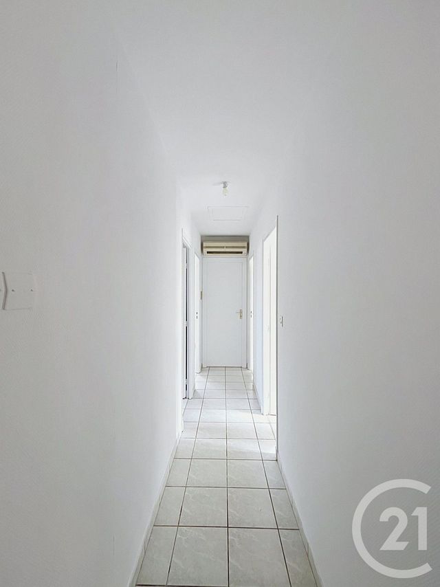 Maison &agrave; louer - 4 pi&egrave;ces - 82,49 m2 - Castera Verduzan - 32 - MIDI-PYRENEES