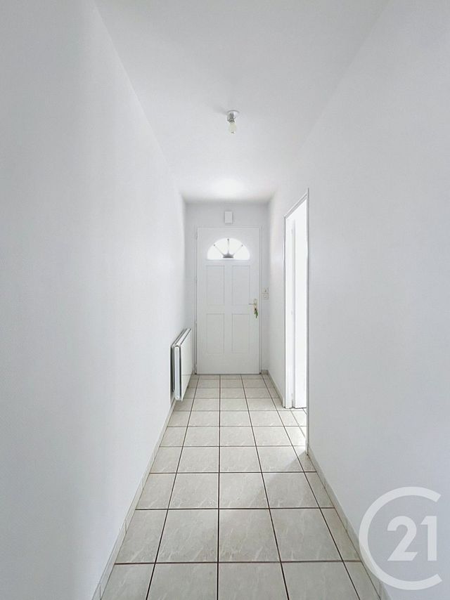 Maison &agrave; louer - 4 pi&egrave;ces - 82,49 m2 - Castera Verduzan - 32 - MIDI-PYRENEES