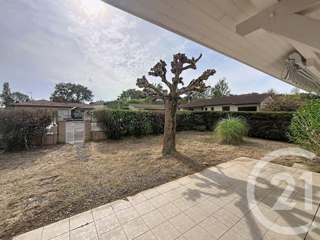 Maison &agrave; louer - 4 pi&egrave;ces - 82,49 m2 - Castera Verduzan - 32 - MIDI-PYRENEES