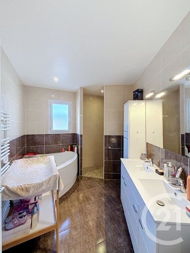Maison &agrave; vendre - 6 pi&egrave;ces - 125,73 m2 - Montestruc Sur Gers - 32 - MIDI-PYRENEES