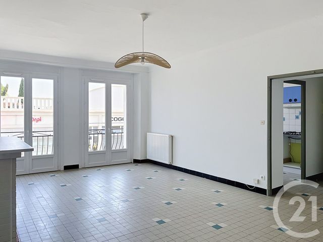 Appartement F3 &agrave; louer - 3 pi&egrave;ces - 86,36 m2 - Fleurance - 32 - MIDI-PYRENEES
