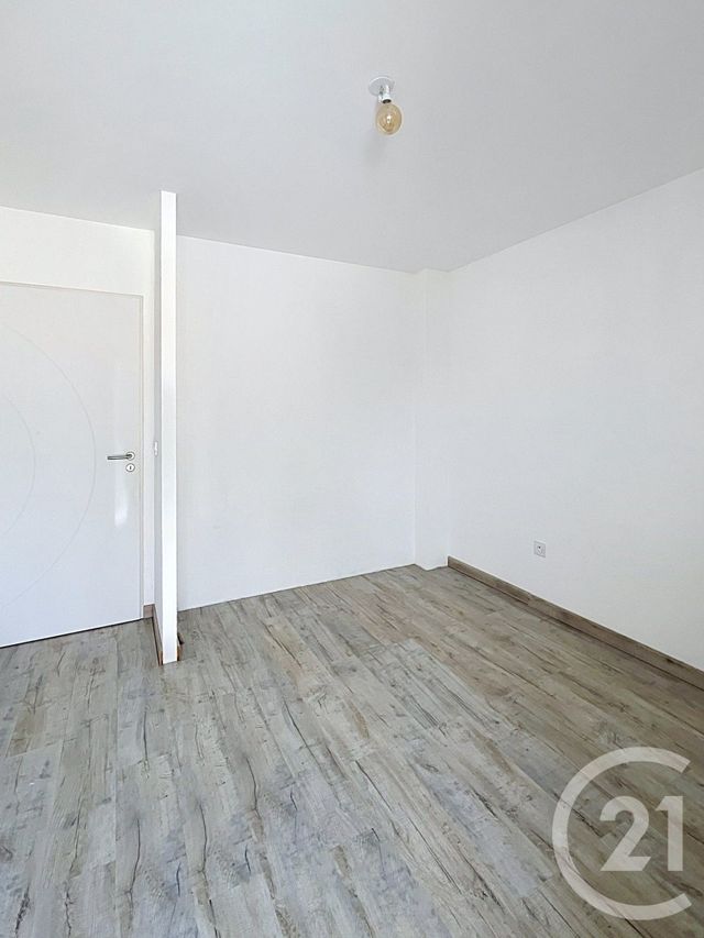 Maison &agrave; louer - 4 pi&egrave;ces - 80,10 m2 - Caussens - 32 - MIDI-PYRENEES