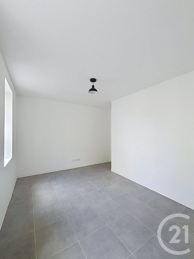 Appartement F2 &agrave; louer - 2 pi&egrave;ces - 46,62 m2 - Fleurance - 32 - MIDI-PYRENEES