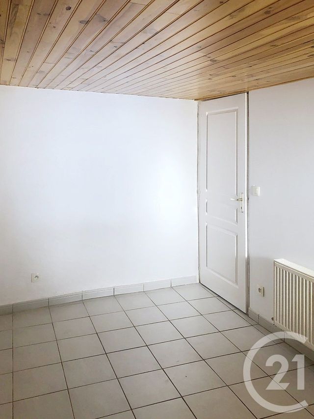 Maison &agrave; louer - 2 pi&egrave;ces - 72,81 m2 - Montestruc Sur Gers - 32 - MIDI-PYRENEES