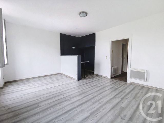 Appartement T3 &agrave; vendre - 3 pi&egrave;ces - 51,40 m2 - Condom - 32 - MIDI-PYRENEES