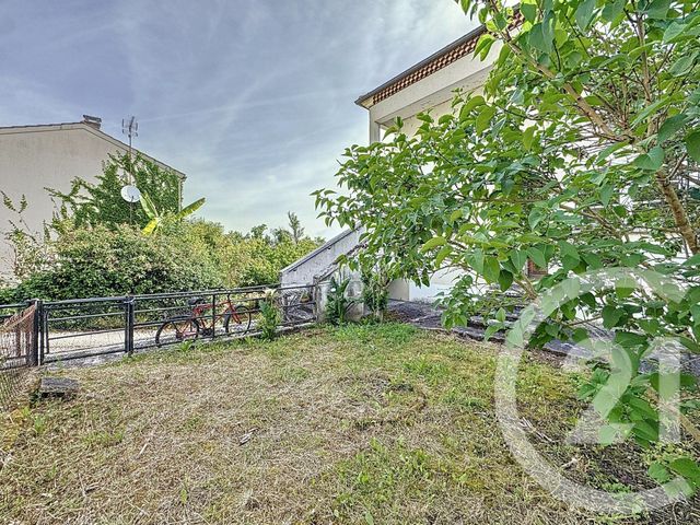 Appartement T3 &agrave; vendre - 3 pi&egrave;ces - 51,70 m2 - Condom - 32 - MIDI-PYRENEES